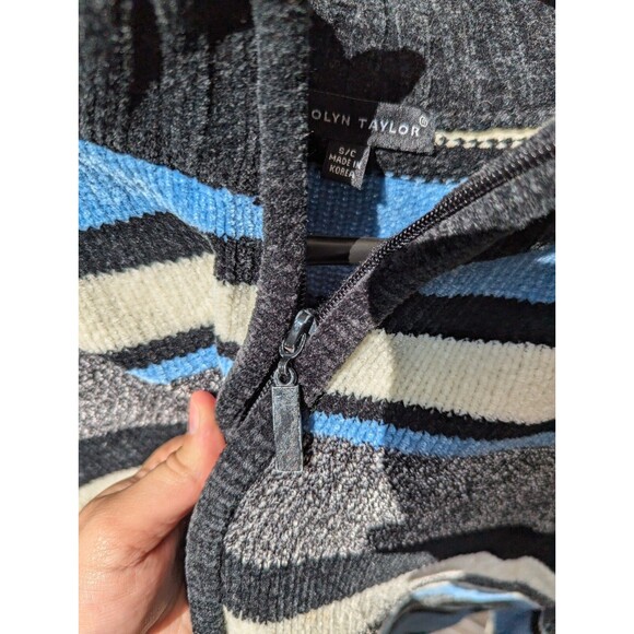 Carolyn Taylor Size Small Baby Blue White And Black Striped Knit Zip Up Sweater - Picture 6 of 12